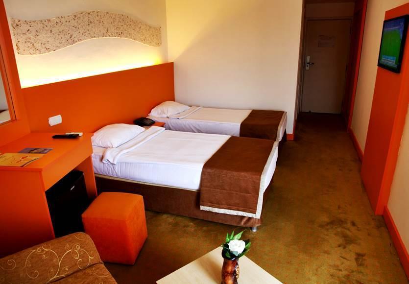 Orient 4*