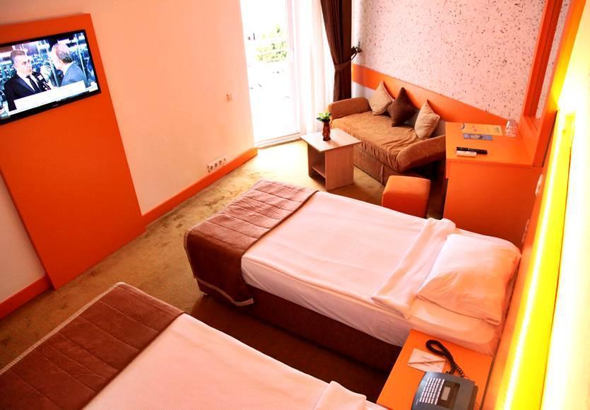 Orient Hotel 4*